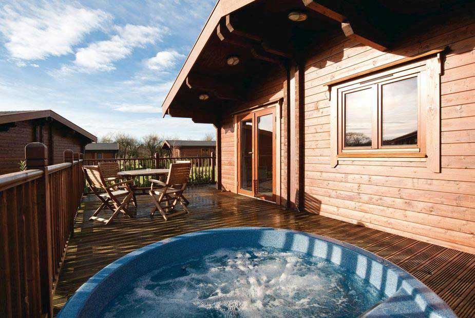 Hot tub